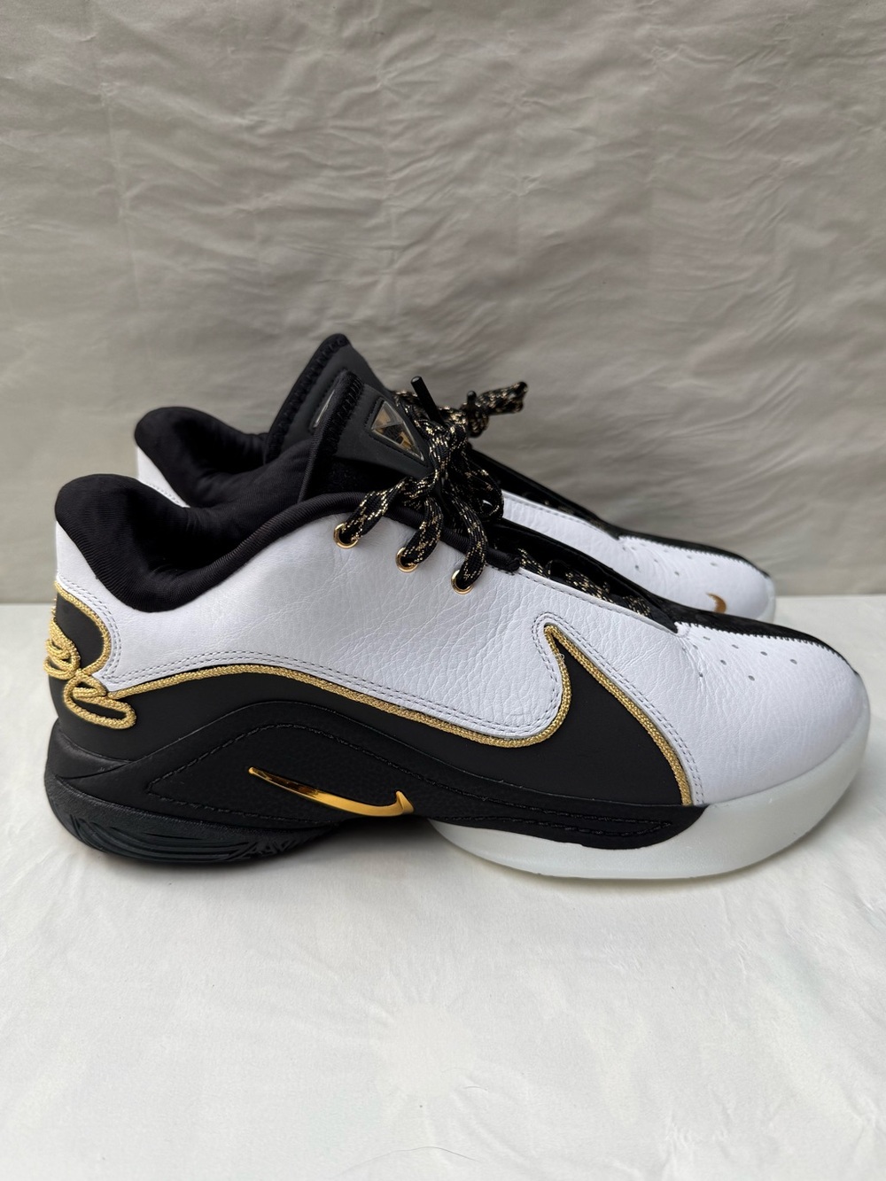 Nike - LeBron 22’ “Mogul” - Size 9.5 - NWT HV8454-100